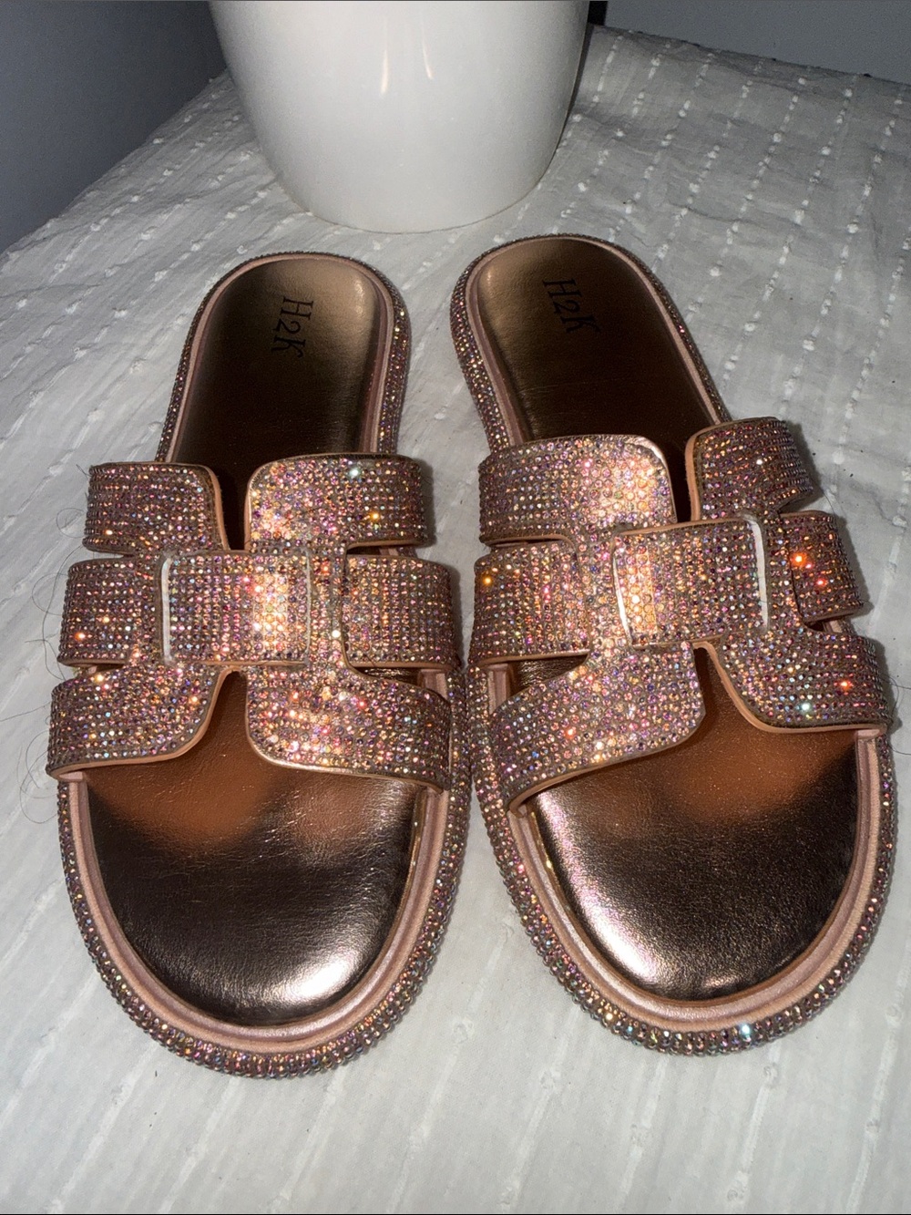Preloved. H2K Rose Pink Crystal Embellished Slide Sandals